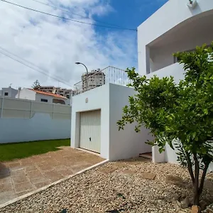 Villa Double Joy - Privacy & Privat Pool & Garden & Location &, Albufeira